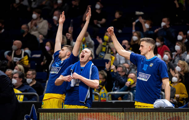 欧国联升级赛次回合比利时3-0击败乌克兰，卢卡库梅开二度.