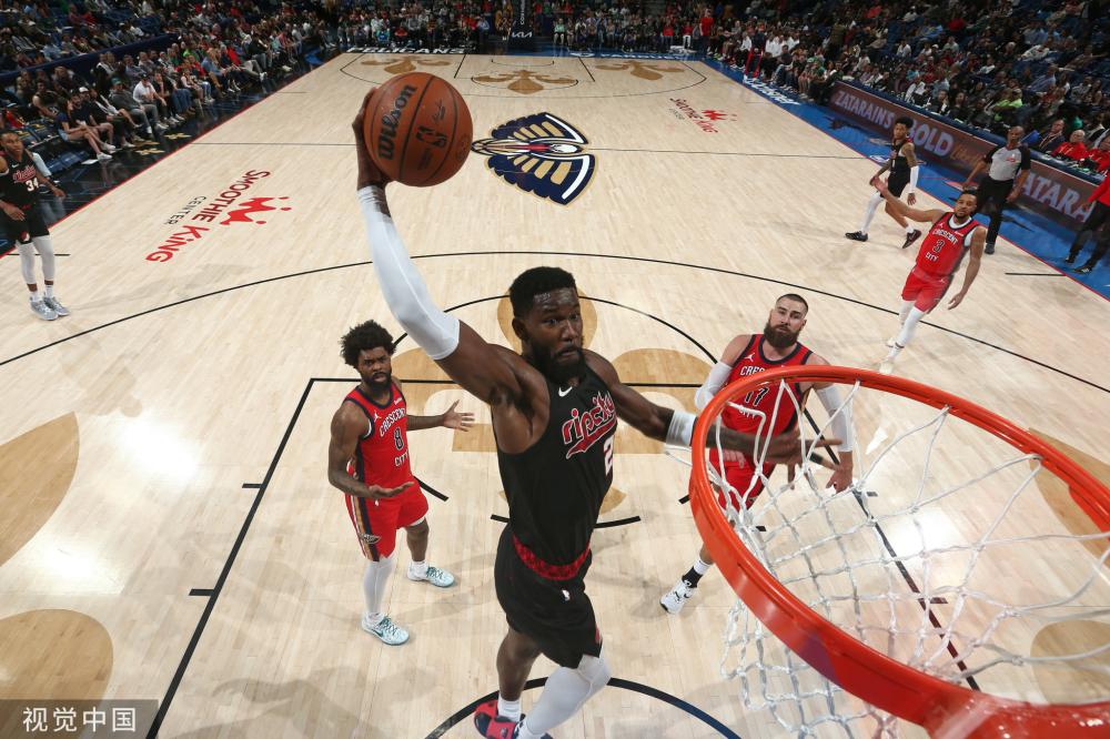 队伍时显得 队伍时显得