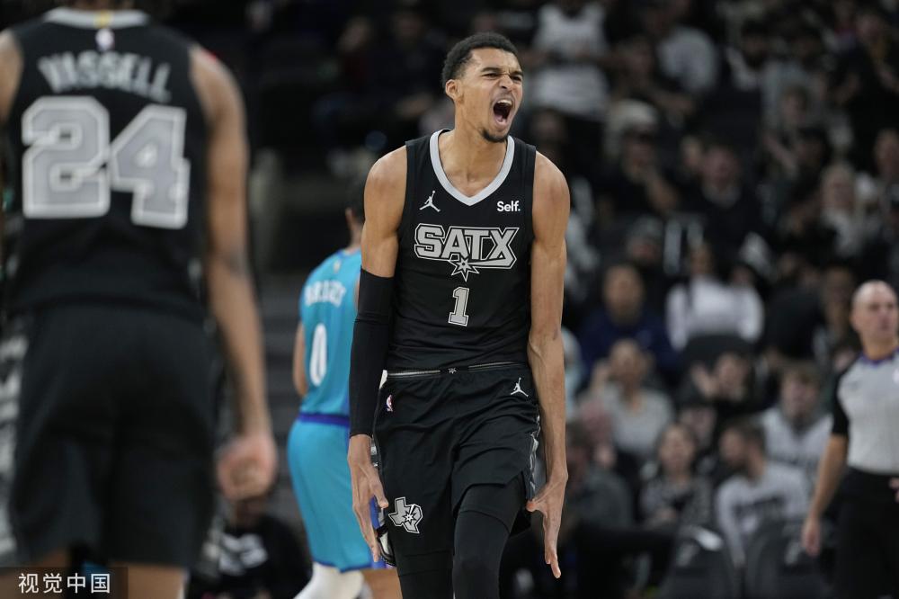 [CBA]双星领衔 浙江方兴渡主场击败吉林.