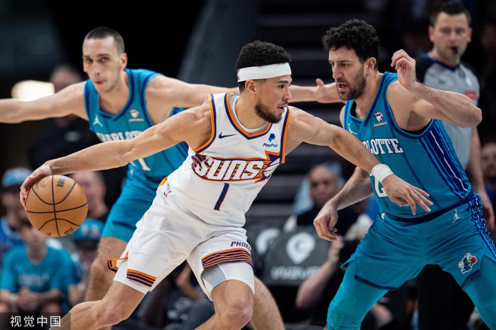 每体:新月给拉菲尼亚四年1亿薪水和1亿转会费,但被球员拒绝