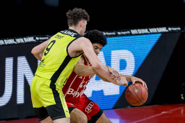 【排球经典】重温2024女排世俱杯小组赛 A组天津vs米纳斯姚迪集锦